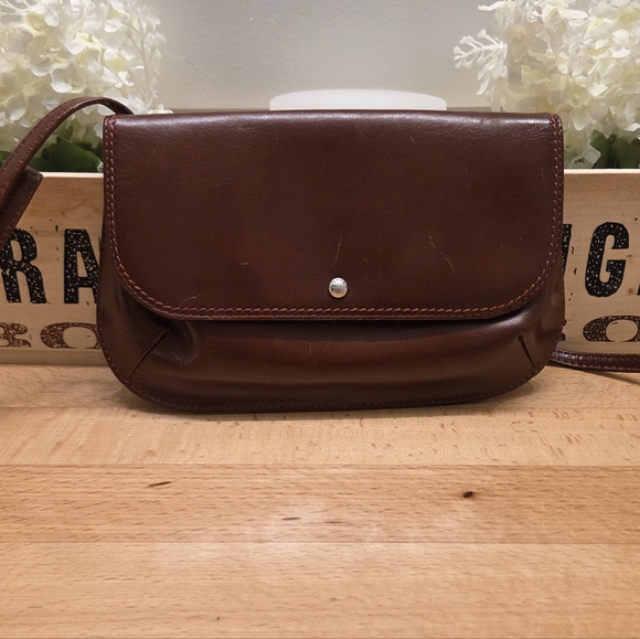 Hobo The Original 100% Genuine Leather Brown Crossbody Slim Hobo Bag - Picture 1 of 15